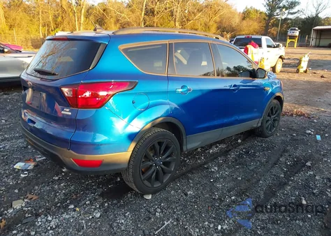 2019 Ford Escape Se z USA, uszkodzony, nr VIN 1FMCU0GD0KUB19748